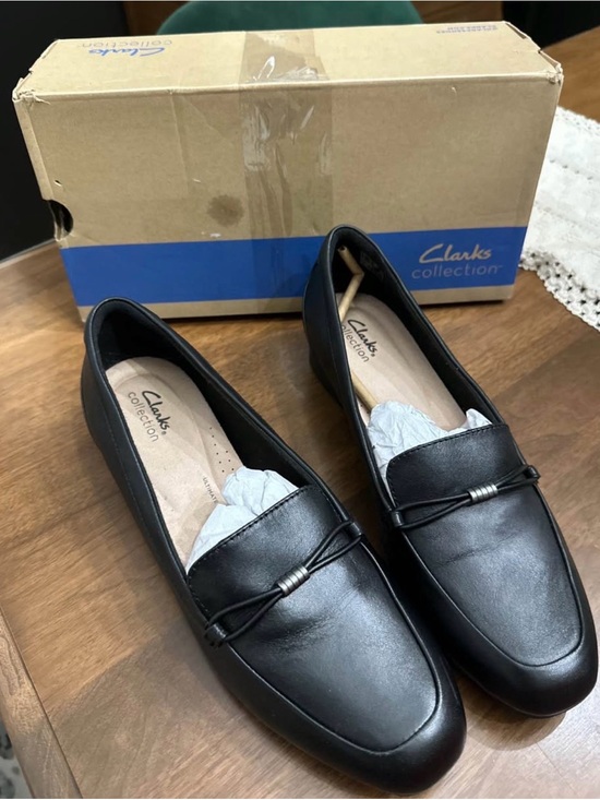 Clarks Shoes - Clarks Black Leather Slip-On Loafers with Metallic Accent